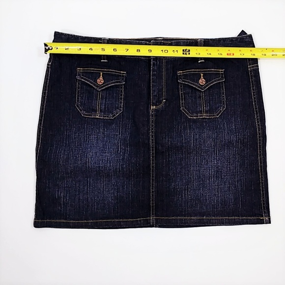 Tommy Hilfiger Size 12 Womens Blue Denim Skirt - Picture 3 of 8
